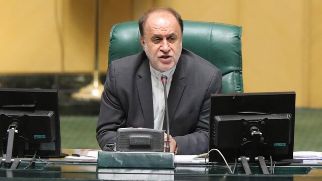 موضوع نیروهای شرکتی بردهداری نوین است