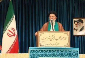حجت الاسلام فاضلیان، امام جمعه موقت همدان گفت :حضور میلیونی امت ایران در ۲۲ دی ماه نشانه استکبار ستیزی و مشتی محکم بر دهان یاوه‌گویان بود.