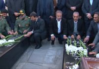 تجدید میثاق مسئولان همدان با آرمانهای شهدا در طلیعه دهه فجر تجدید میثاق مسئولان همدان با آرمانهای شهدا در طلیعه دهه فجر