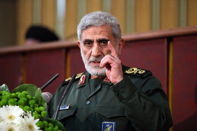 سردار قاآنی: ساحات مقاومت قوی‌تر و منسجم‌تر از قبل در کنار حزب‌الله قهرمان قرار دارند