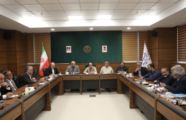 حاجی بابایی در تشریح نشست با روسای مجامع استانی در مجلس عنوان کرد